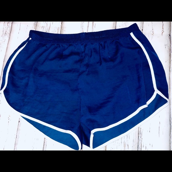 aerie Pants - Aerie Blue Shorts with White Stripes *D331*